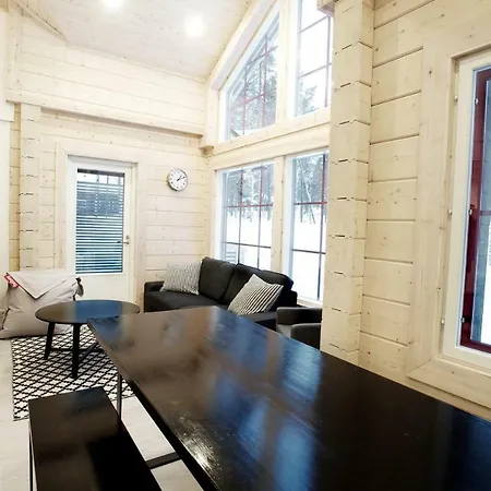 Yllaes Laensiraja Feriehus